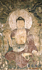 《药师经变图》残存长15.12米，高7.52米。绘于元代，即公元13—14世纪，（迄今已有700—800年）具有十分宝贵的历史文物价值。从艺术的角度看，这幅壁画继承了中国民间壁画艺术的优秀传统又融入了中国佛像绘画的技法。