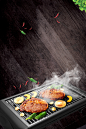 烧烤美食促销宣传海报平面广告_新图网 https://ixintu.com 木板背景 烧烤文化 烧烤海报 黑色背景 餐饮 自助烧烤 叶子 美食 美味 BBQ