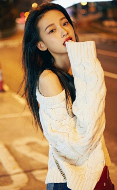 岁月微香采集到女子【十六】