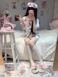 5huYWDhj采集到丝袜