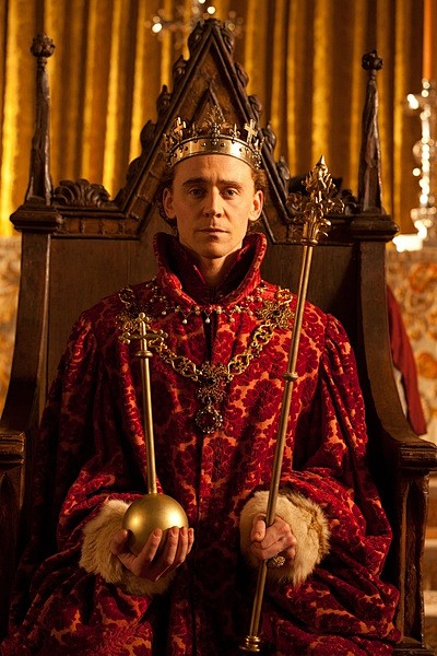 汤姆·希德勒斯顿 Tom Hiddles...