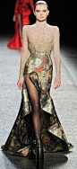 Nina Ricci - Wow! This is my favorite dress that I've ever seen so far!