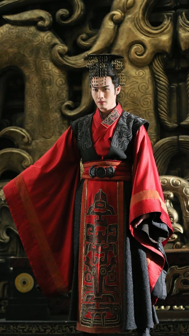 中国古装剧照，那些美的颠倒众生的男子图片_A三国-汉铠服图片素材-花瓣网