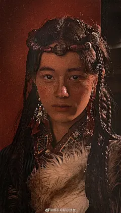 窄巷中多虫鸣笑语
山野间追风中牧歌 ​​​​