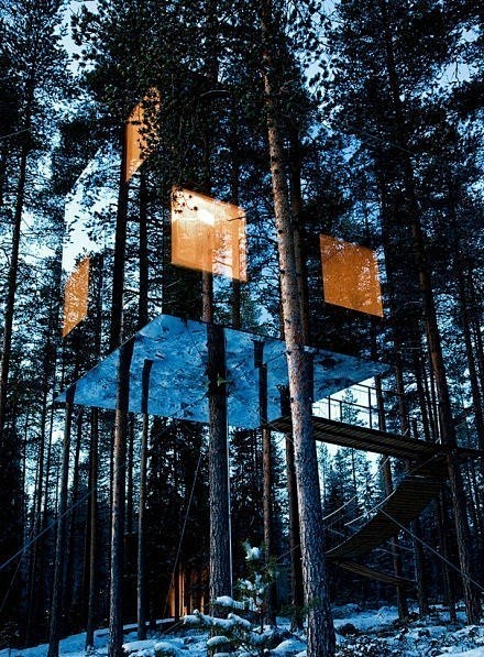 位于瑞典Harads一带的树屋旅馆。独特...