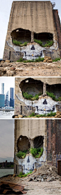 A Crumbling Building in Greenpoint Now Features a Ghoulish Skull by Suitswon
