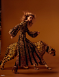 Harper's Bazaar杂志土耳其版：豹子与时尚豹纹女人