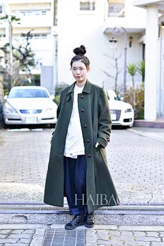 搭配要走心，造型才够范儿！海报时尚网日本街拍之古着聚集地原宿篇268期：不拘身材、不拘原则、不拘一格！_日本街拍_日本街拍_海报时尚网