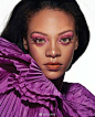 #杂志架#【Rihanna登美版《时尚芭莎》】“黎超模”Rihanna登上美版《时尚芭莎》五月刊封面及内页，彩妆天后每张脸上的彩妆全是fenty beauty，反正就是不可能发歌。 ​​​​