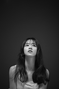 妹子集中营采集到黑白妹纸