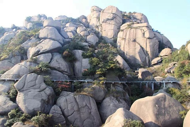 灵山