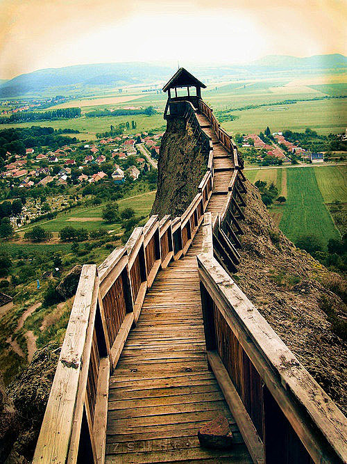 匈牙利山上的瞭望台