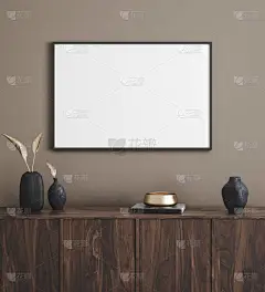 现代室内环境下的模拟海报框架，3D渲染