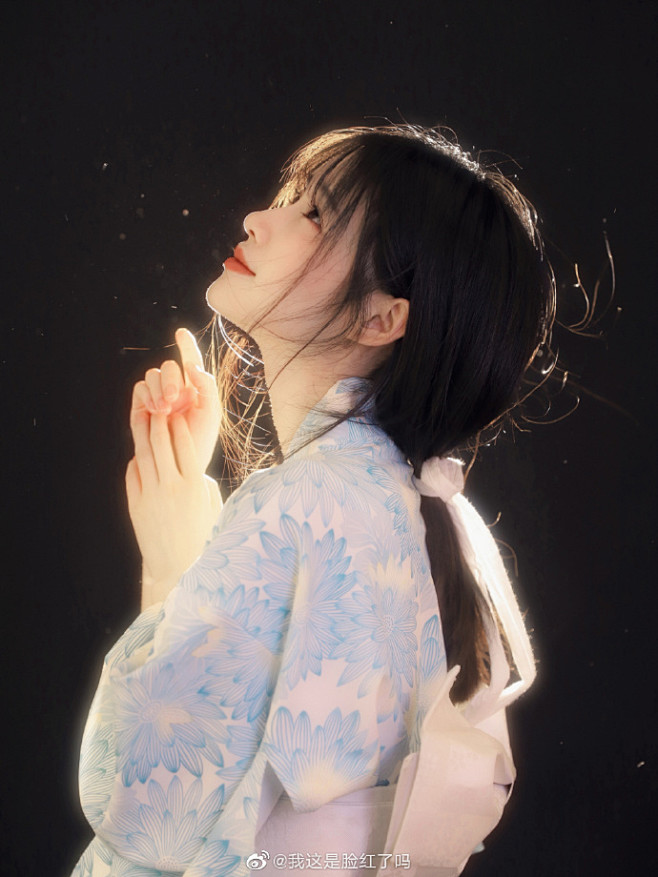 与山川相遇｜神明少女
这次分享一下写真滴...