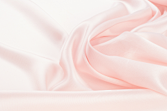 AlinaNguyeen采集到Silk