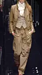 Dolce &amp; Gabbana 2006 女装设计，一个大写的 &lt; 攻 &gt;