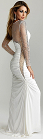 Feel Heavenly ON Your Special Evening Date