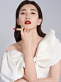 置顶 你是荧幕上不断突破自我的优秀演员，自如驾驭每一个角色；你是风格从不设限的现代女性，可盐可甜，摩登亦知性。亲爱的@江疏影，今天你成为兰蔻彩妆与香水大使，为品牌注入更多美的灵感。让我们一起携手邂逅更多浪漫色彩与馥郁芬芳，开启全新的美丽幸福旅程。#江疏影兰蔻彩妆与香水大使# ​​​​