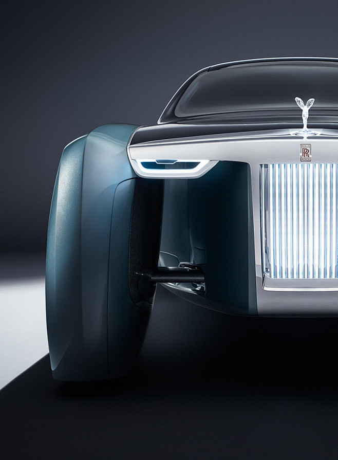 Rolls-royce-01.jpg (...