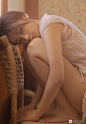 光，静静的照在少女俊辰janice身上，散发温暖迷人的色彩 - 搜优图片网