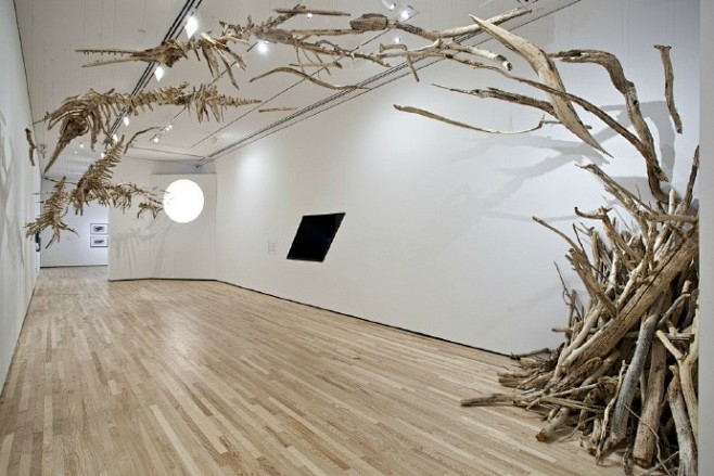 美国艺术家 Jonathan Latia...