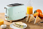 smeg_retro_toaster_1