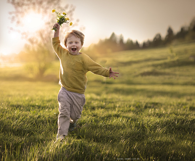 【美图分享】Elena Shumilov...