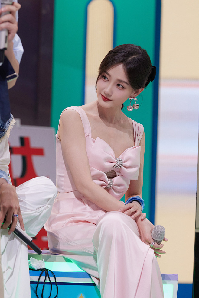 李一桐