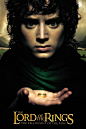 【指环王1：魔戒再现 The Lord of the Rings: The Fellowship of the Ring (2001)】
伊利亚·伍德 Elijah Wood
维果·莫腾森 Viggo Mortensen
奥兰多·布鲁姆 Orlando Bloom
凯特·布兰切特 Cate Blanchett
#电影场景# #电影海报# #电影截图# #电影剧照#