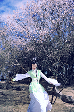 戴唯兮采集到古装美女