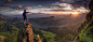 登山人背影山峰风景banner