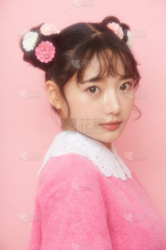 チンポを巧みに扱う女美女高雅造型