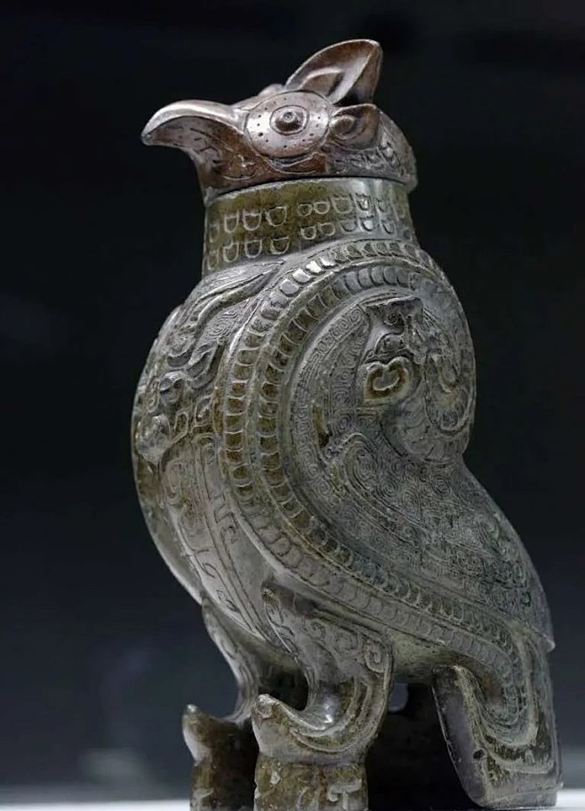 商代-青铜鸮尊