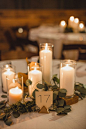 modern romantic centerpiece | JoPhoto | Glamour & Grace: 