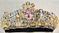  盘点世界最名贵钻石
Nur-ul-Ain"眼之光"皇冠，共有324颗钻石做成