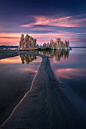 Mono Lake, California.  莫诺湖，加利福尼亚

