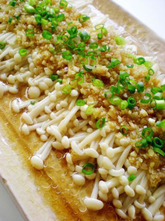 蒜蓉蒸金针菇