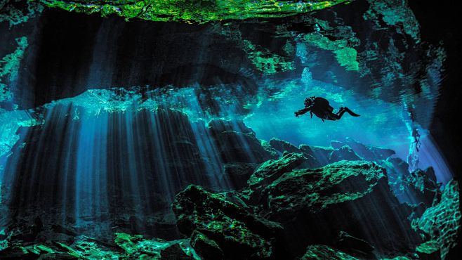 地面之下的水中世界 : 墨西哥的尤卡坦半...