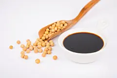 酱油调味料佐料厨房用品摄影图