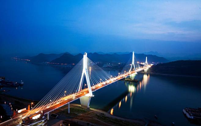 夷陵长江大桥