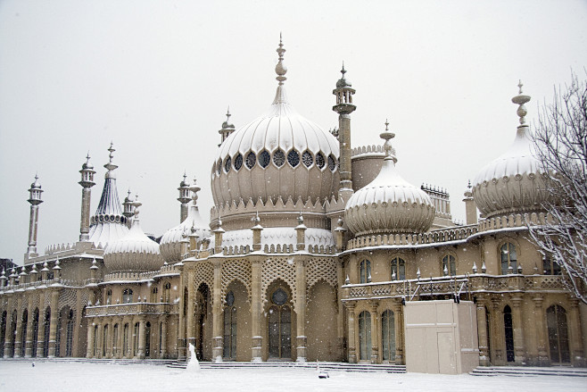 Pavilion-snow.jpg (2...