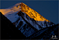 深入祁连山秘境：冰川、经幡和“日照金山”