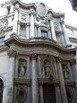 2.四泉圣嘉禄堂
Church of San Carlo alle Quattro Fontane （意大利文）
位置：意大利罗马
地理坐标：41°54′6.6″N 12°29′26.7″E
所属宗教：罗马天主教会

建筑师：博罗弥尼（Francesco Borromini）
建筑风格：巴洛克
开工：1638年