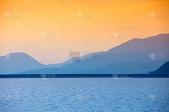 夕阳下群山的剪影。Liptov大海。斯洛伐克共和国的性质，欧洲