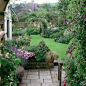 Small Cottage Garden 28