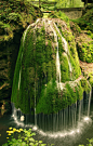 奇特的比加尔瀑布 在罗马尼亚 the-unique-bigar-waterfall-in-romania