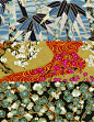 梅花竹叶卷曲纹流水纹构成的多彩图案背景