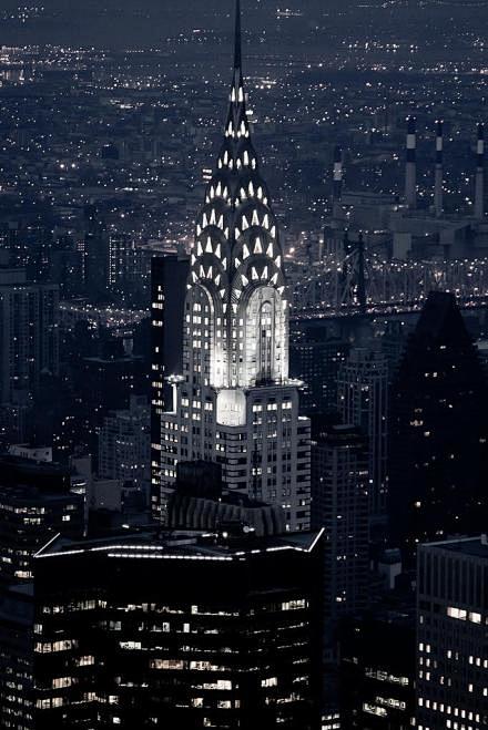 纽约地标性建筑克莱斯勒大厦
