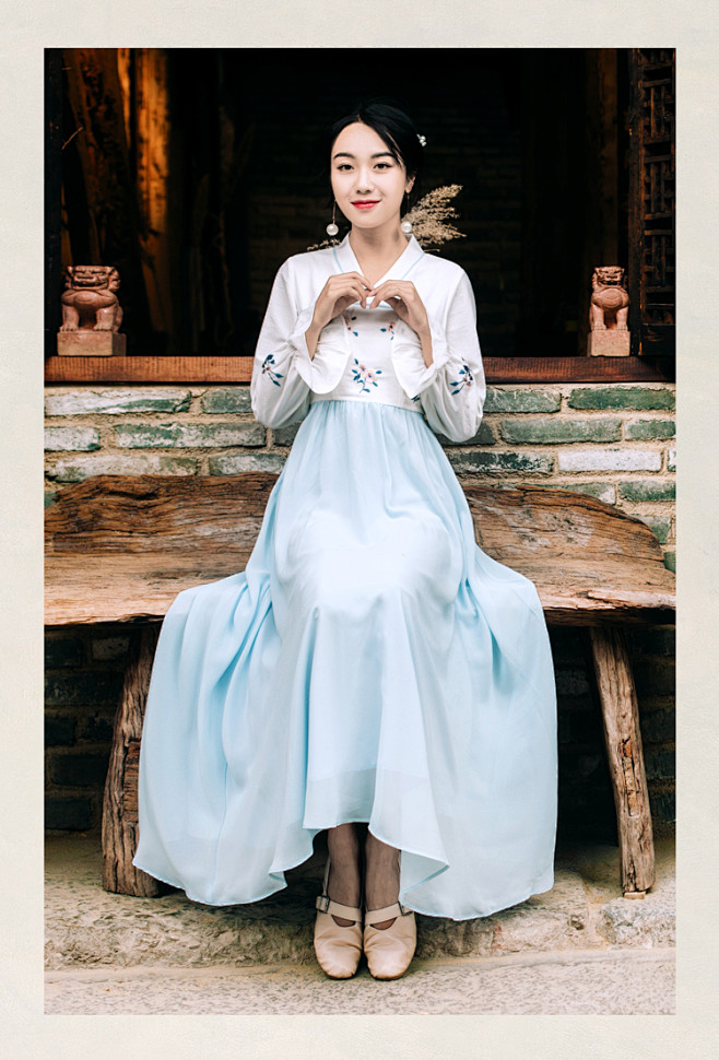 现货春季女装文艺复古绣花改良汉服雪纺连衣...
