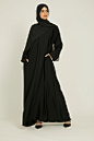 Plain Closed Abaya with Pockets - Black